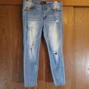 Rock & Royal Distressed Jeans NWT Size 11